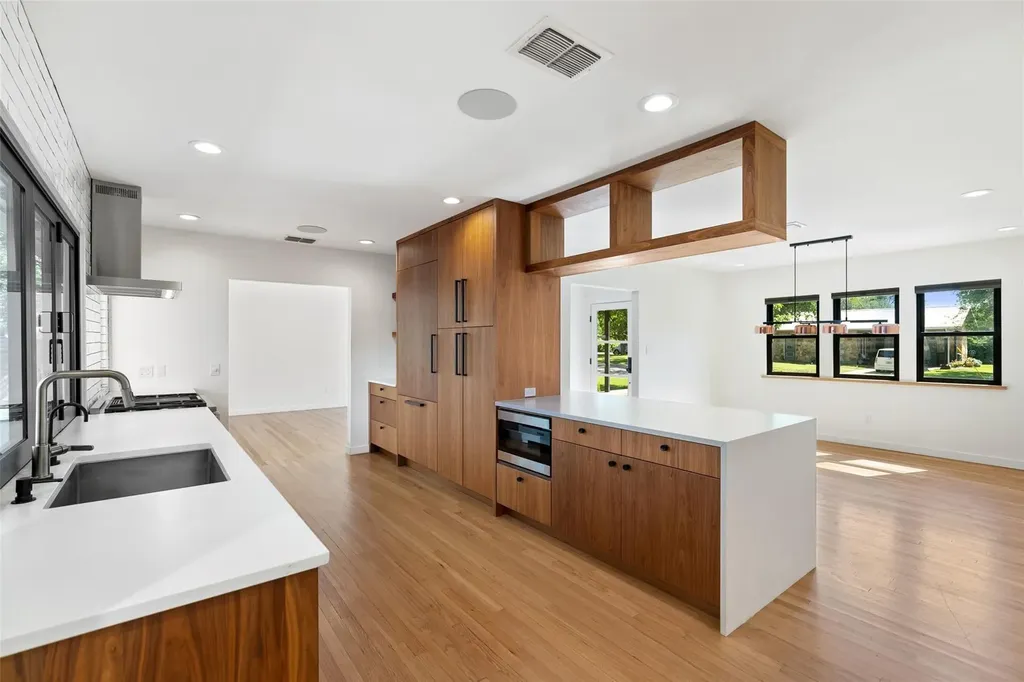 1402 Hutto Road Georgetown TX 78626