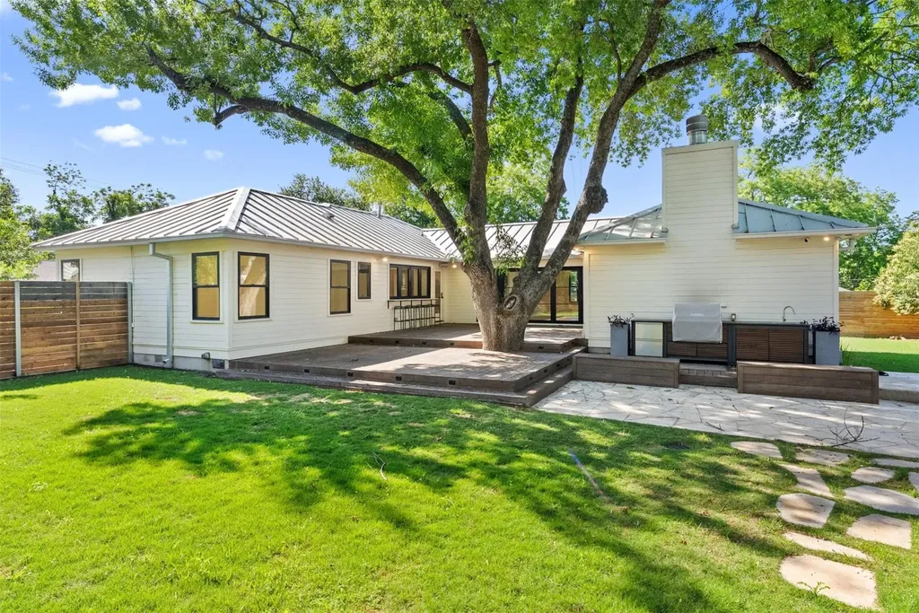 1402 Hutto Road Georgetown TX 78626