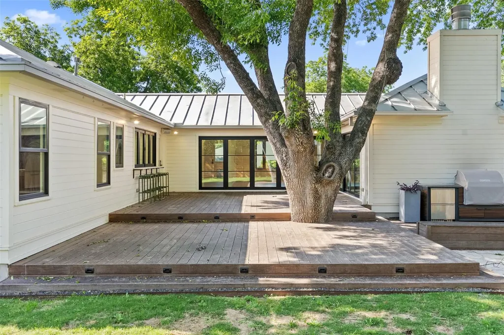 1402 Hutto Road Georgetown TX 78626