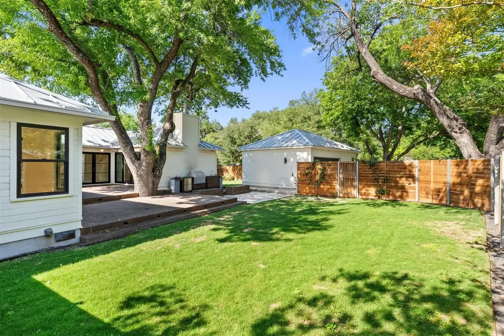1402 Hutto Road Georgetown TX 78626