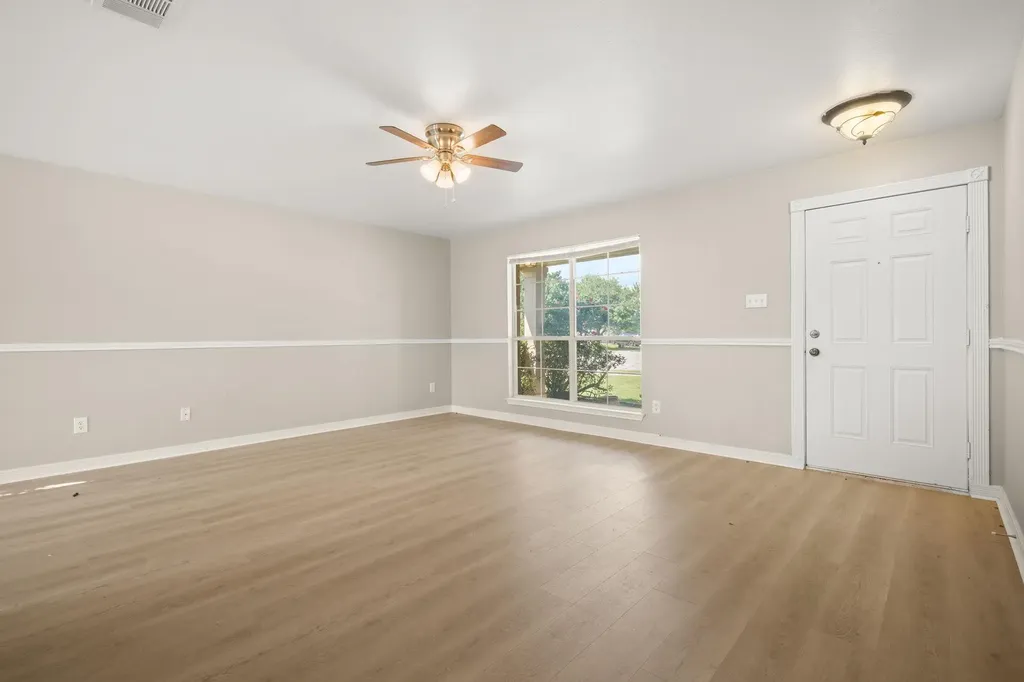 2700 Breezy Point Cove Round Rock TX 78665