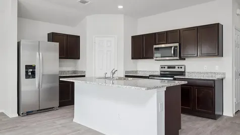 201 Mcnamara Court Jarrell TX 76537