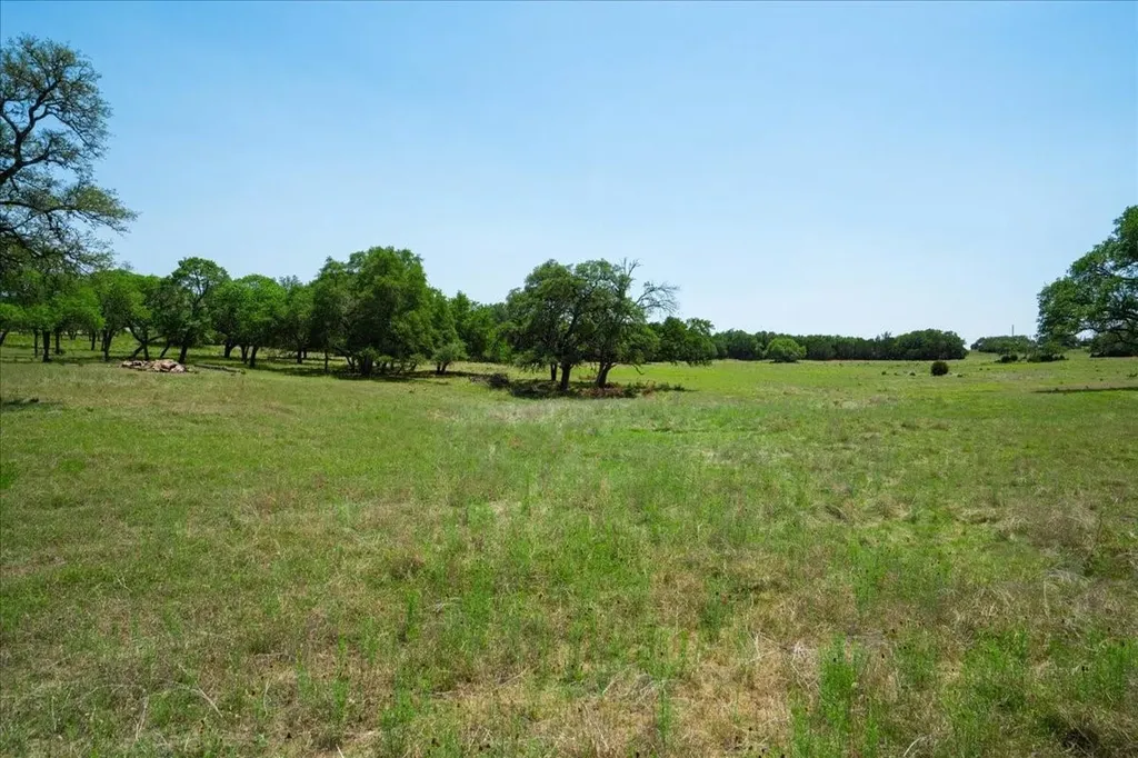 101 Mystic Overlook Drive Dripping Springs TX 78620