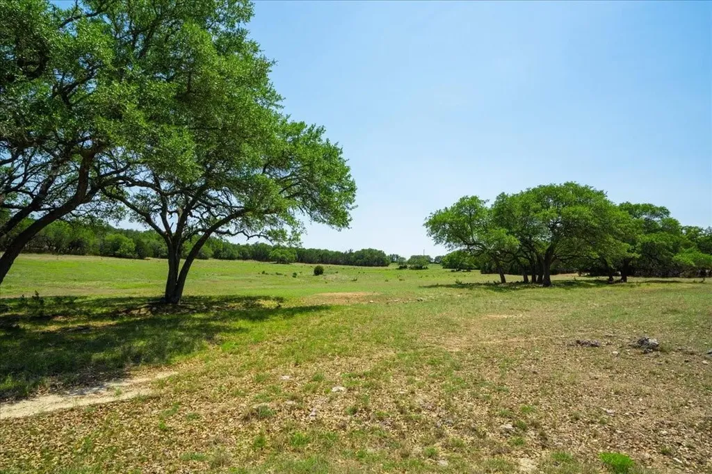 101 Mystic Overlook Drive Dripping Springs TX 78620