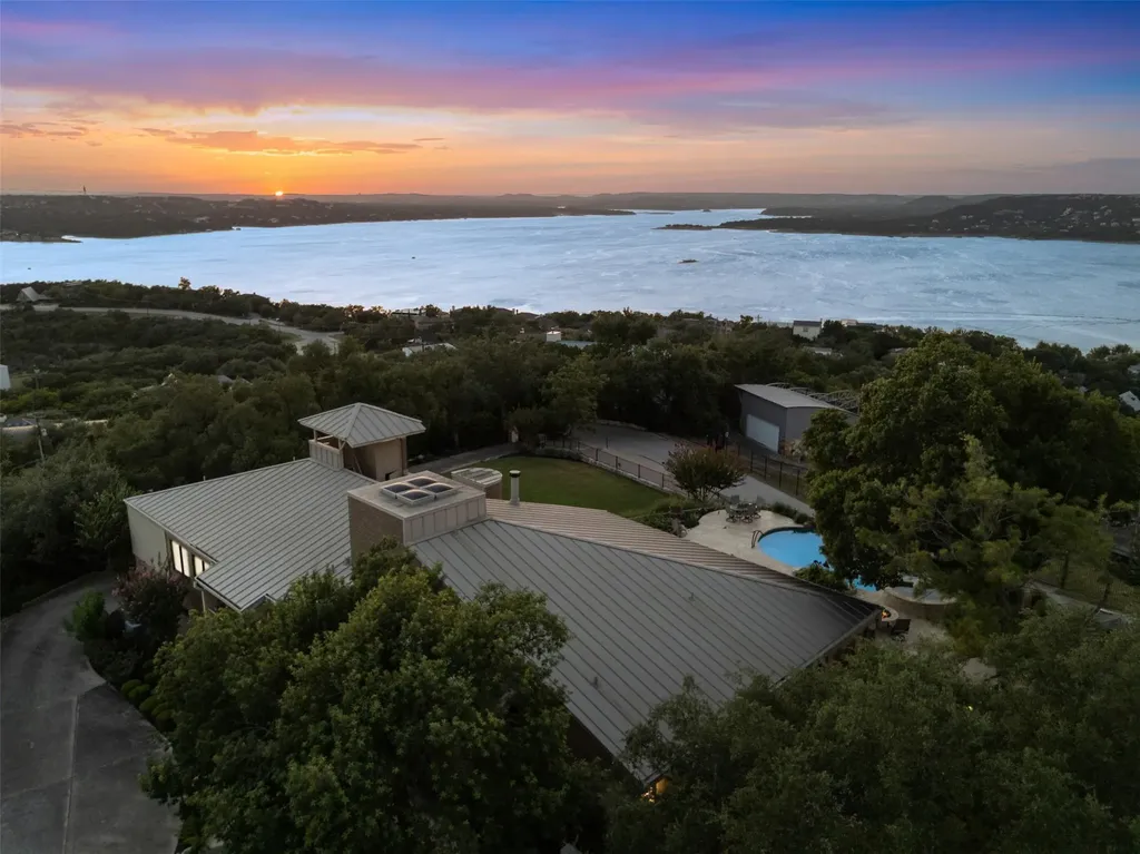 12609 Lyndon Drive Austin TX 78732