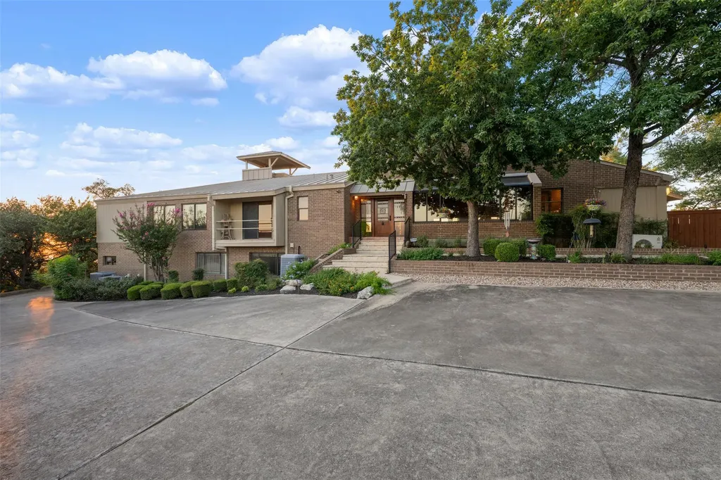 12609 Lyndon Drive Austin TX 78732