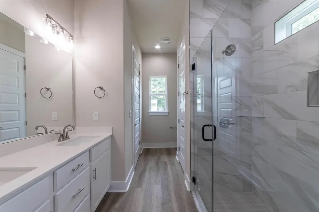 627 Birch Lane Cottonwood Shores TX 78657