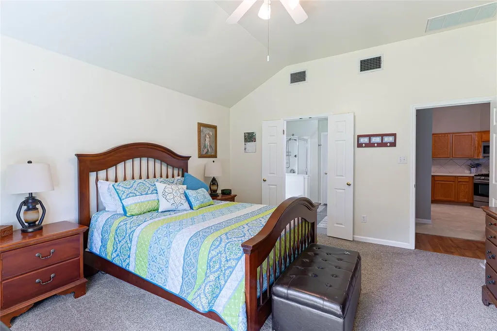 1408 Ridgewood Drive Leander TX 78641