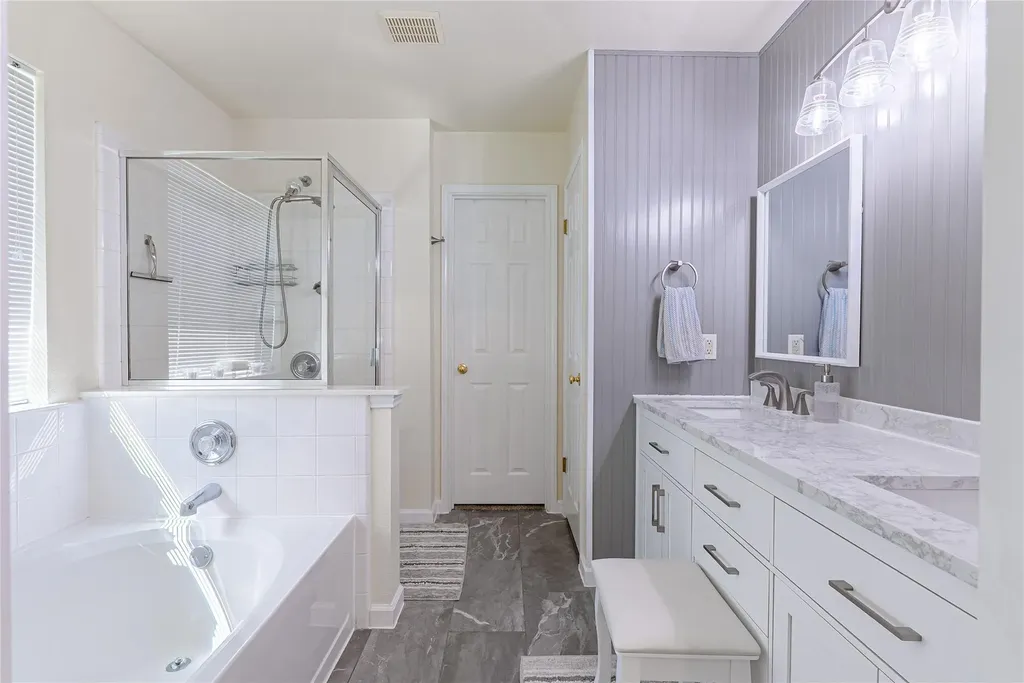 1408 Ridgewood Drive Leander TX 78641