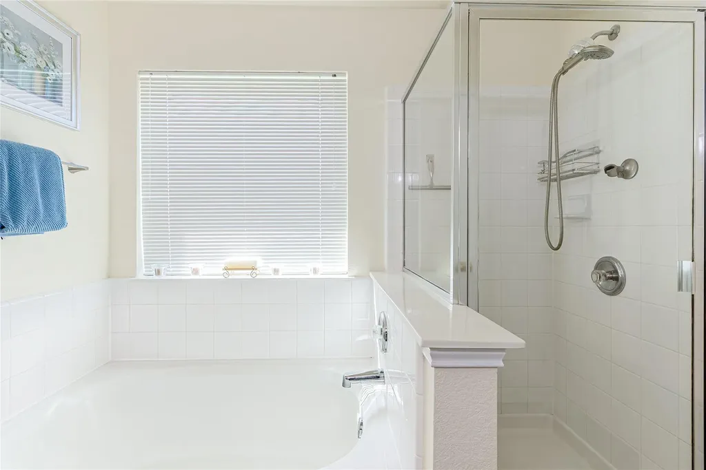 1408 Ridgewood Drive Leander TX 78641