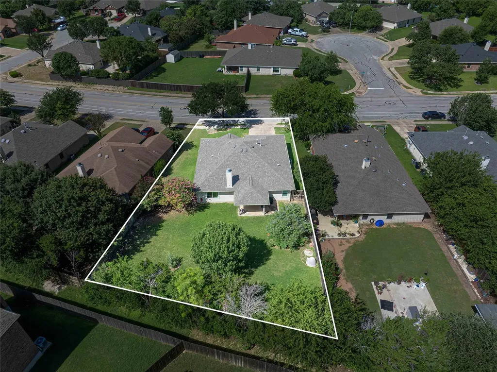 1408 Ridgewood Drive Leander TX 78641