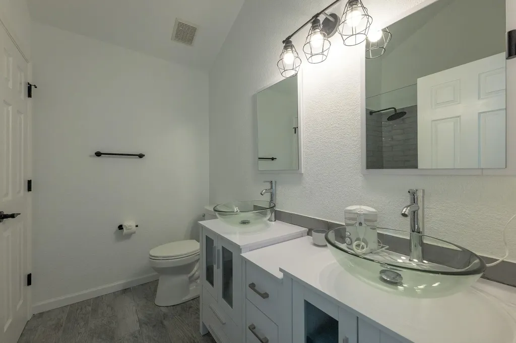 20900 Waterside Drive Lago Vista TX 78645