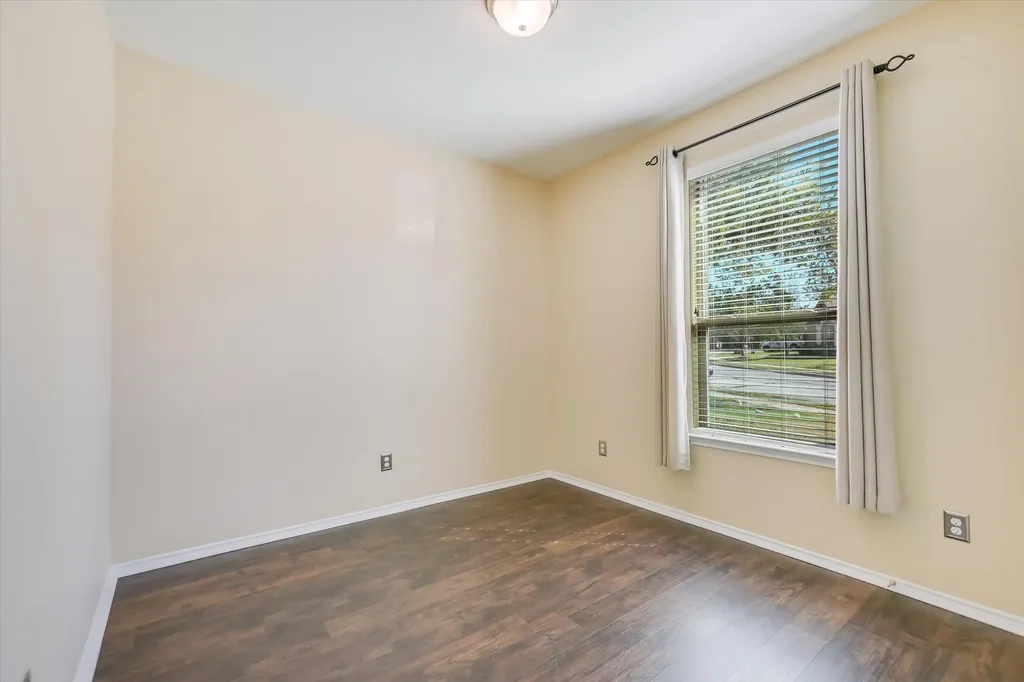 860 Water Hyacinth Loop Leander TX 78641