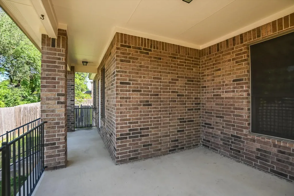 860 Water Hyacinth Loop Leander TX 78641