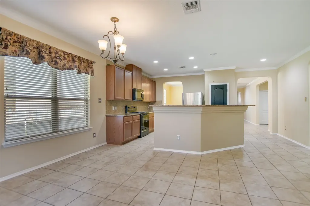 860 Water Hyacinth Loop Leander TX 78641