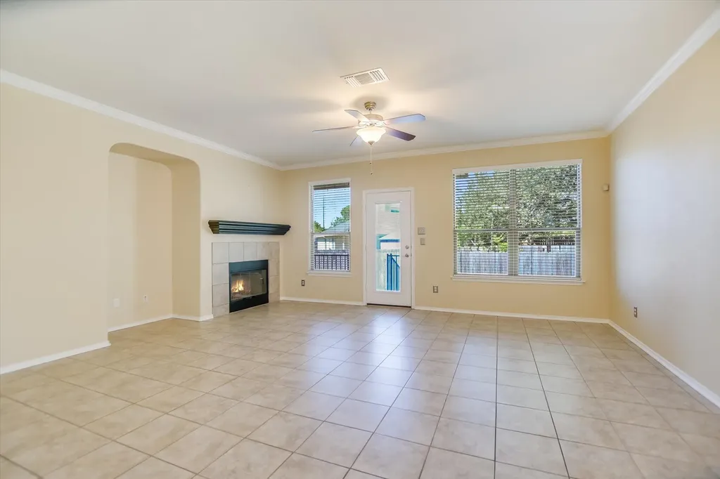 860 Water Hyacinth Loop Leander TX 78641