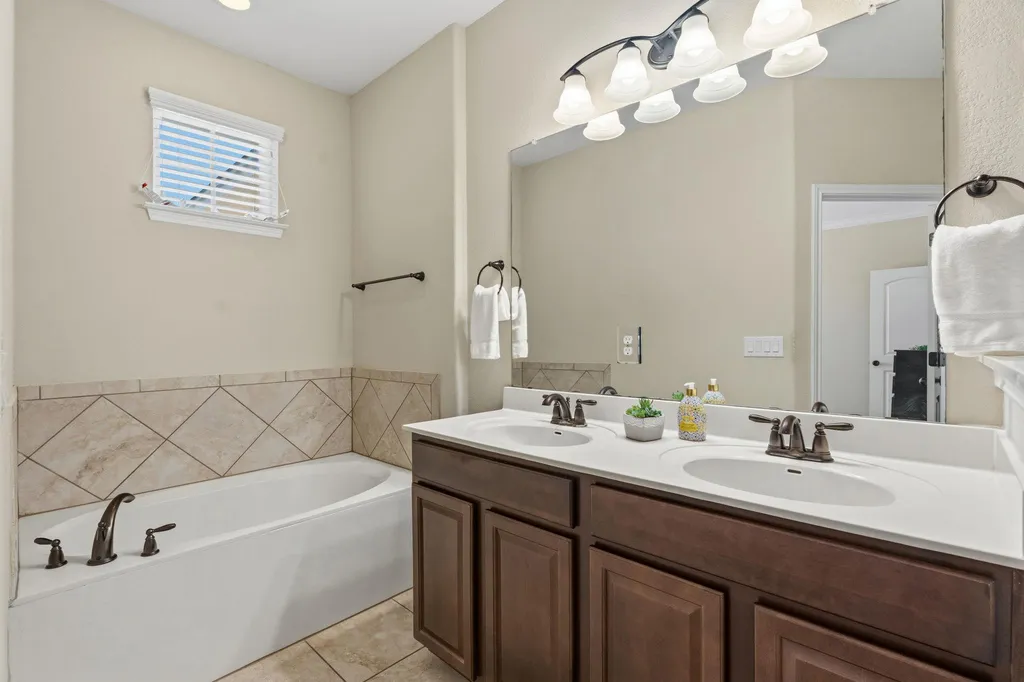 13400 Briarwick Drive Austin TX 78729