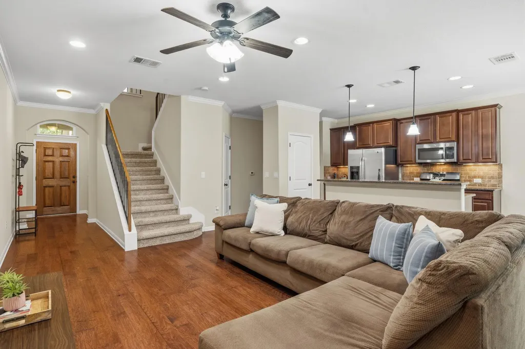 13400 Briarwick Drive Austin TX 78729