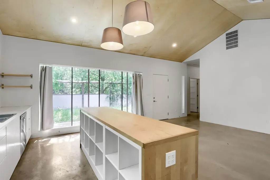 1908 E 21st Street Austin TX 78722