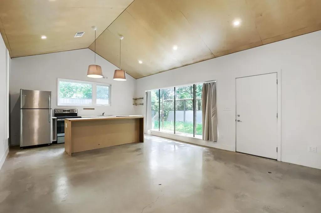 1908 E 21st Street Austin TX 78722