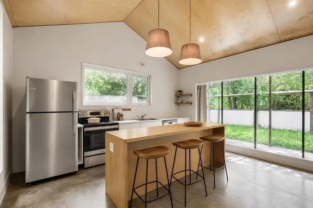 1908 E 21st Street Austin TX 78722