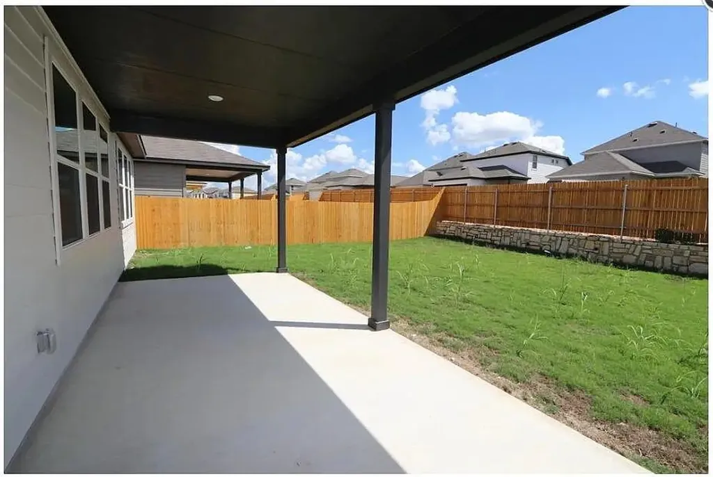 121 Andesite Trail Liberty Hill TX 78642