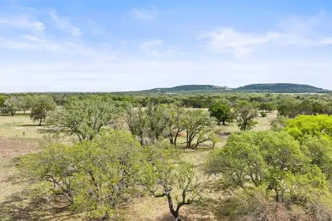 4772-10 County Road 340 Burnet TX 78611