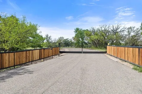 4772-10 County Road 340 Burnet TX 78611