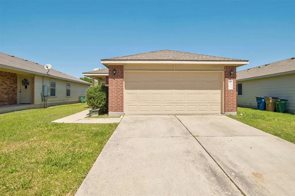 12524 Sky Harbor Drive Del Valle TX 78617