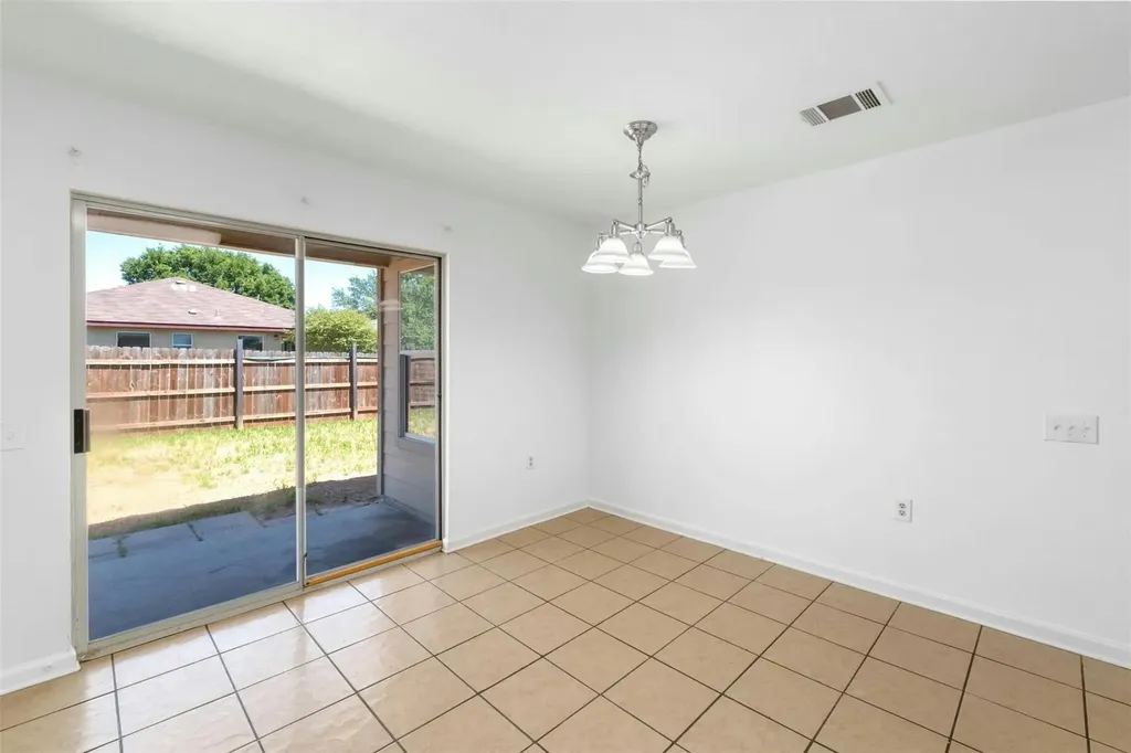 12524 Sky Harbor Drive Del Valle TX 78617