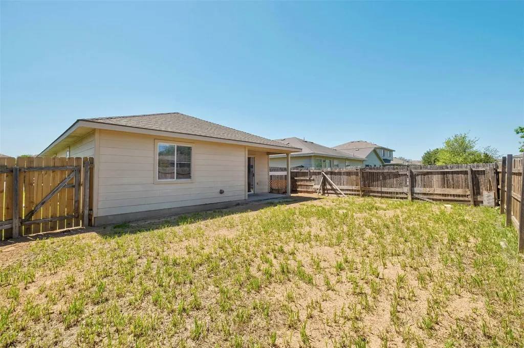12524 Sky Harbor Drive Del Valle TX 78617