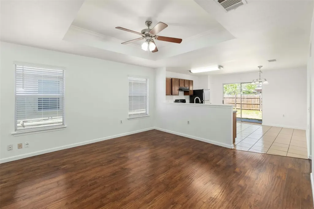 12524 Sky Harbor Drive Del Valle TX 78617