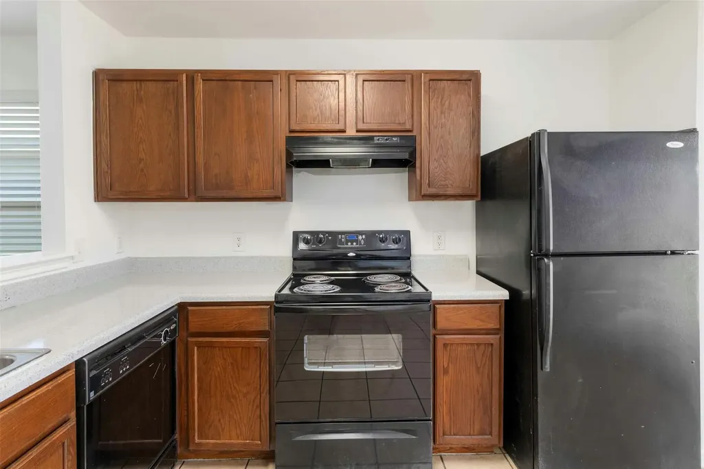 12524 Sky Harbor Drive Del Valle TX 78617