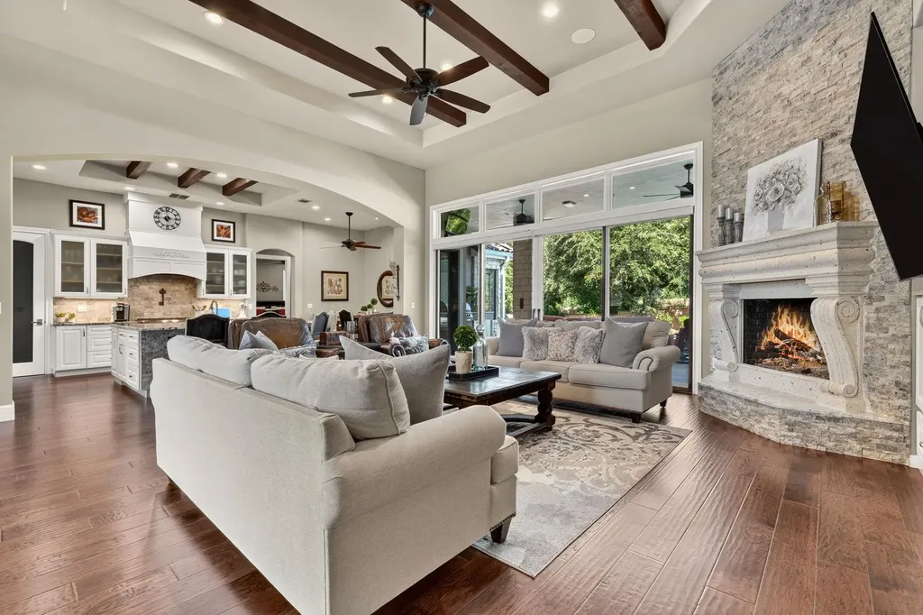 203 Golden Bear Drive Austin TX 78738