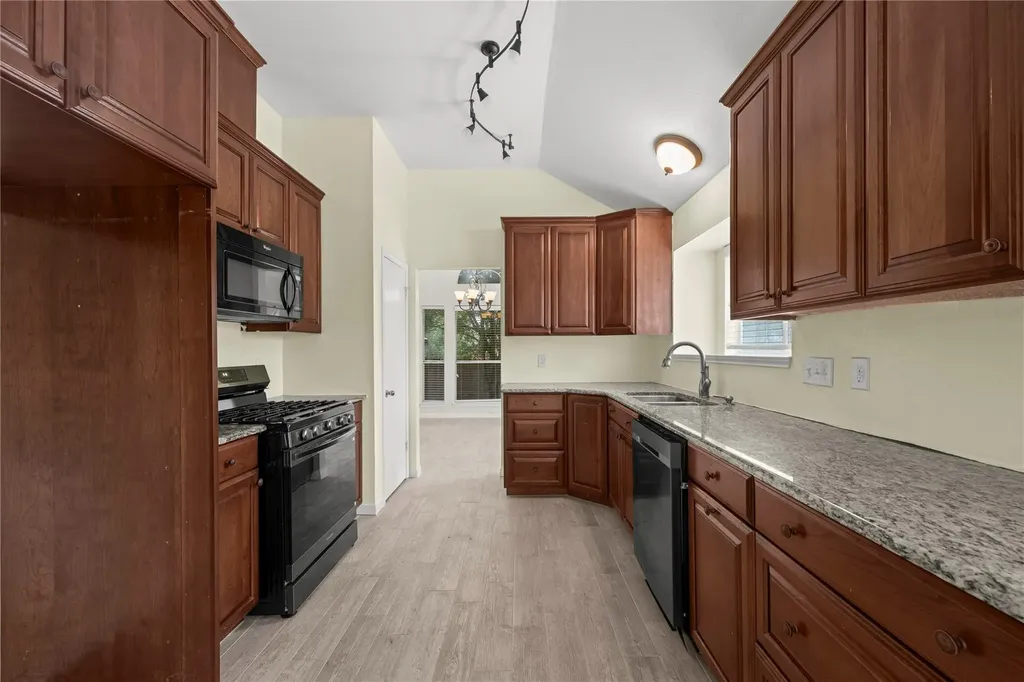 709 Firethorn Lane Round Rock TX 78664