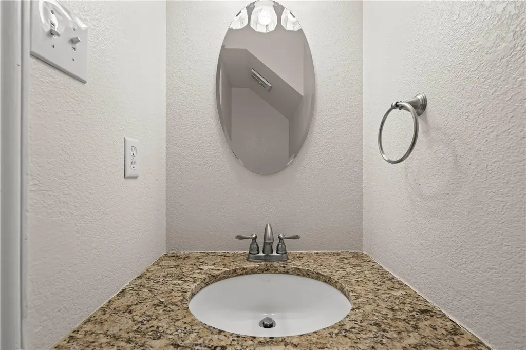 709 Firethorn Lane Round Rock TX 78664