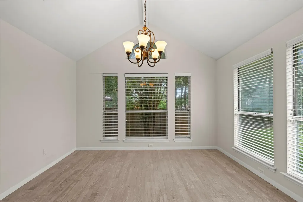 709 Firethorn Lane Round Rock TX 78664