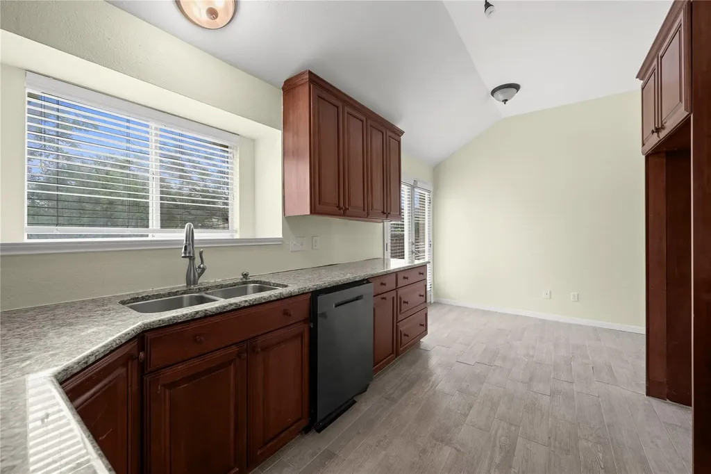 709 Firethorn Lane Round Rock TX 78664