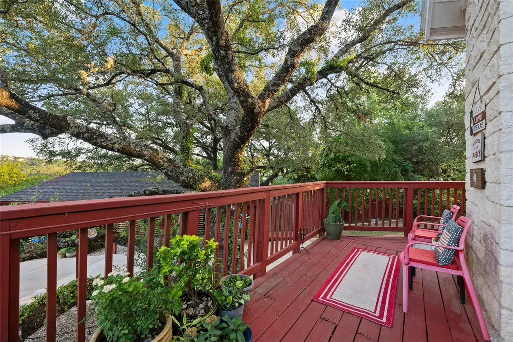 1204 Summit Edge Drive Austin TX 78732