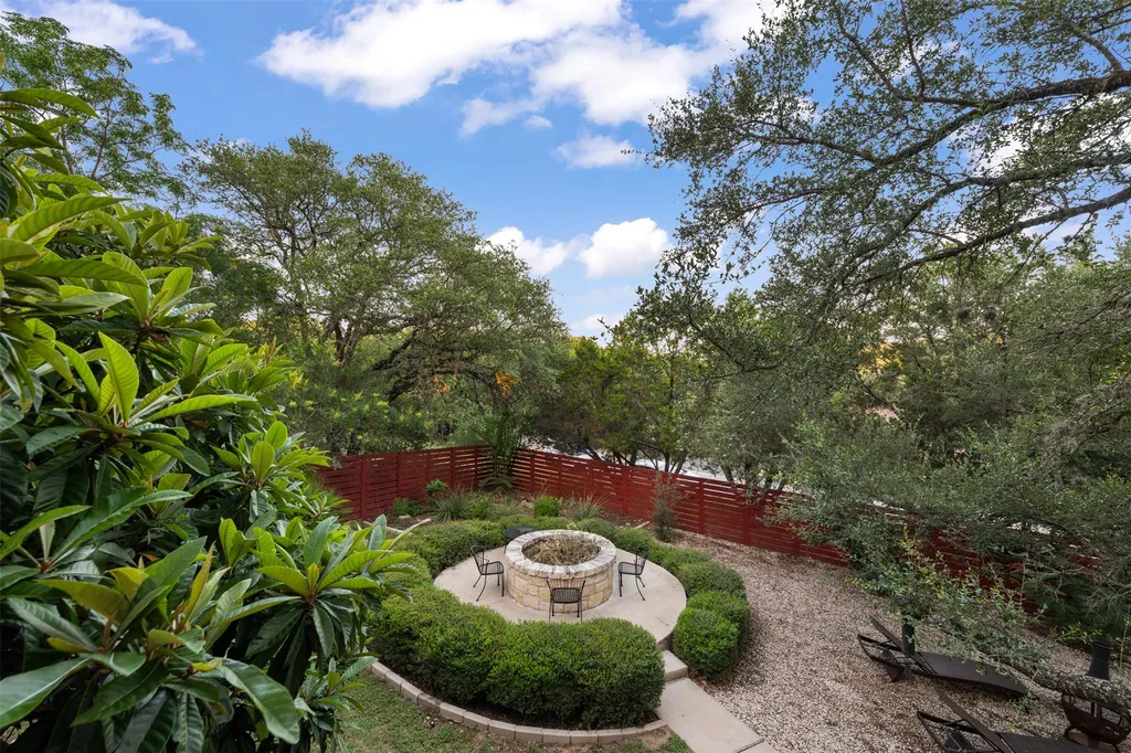 1204 Summit Edge Drive Austin TX 78732
