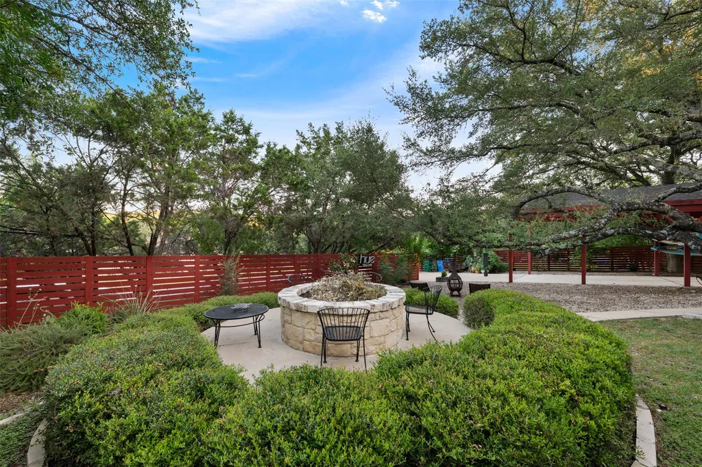 1204 Summit Edge Drive Austin TX 78732