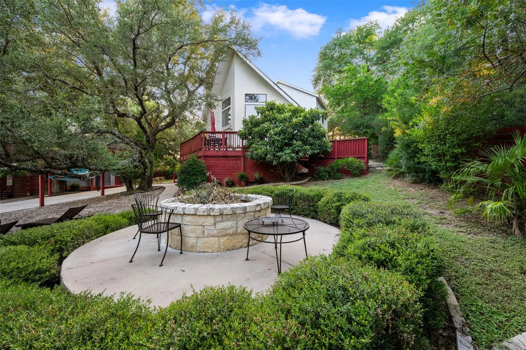 1204 Summit Edge Drive Austin TX 78732