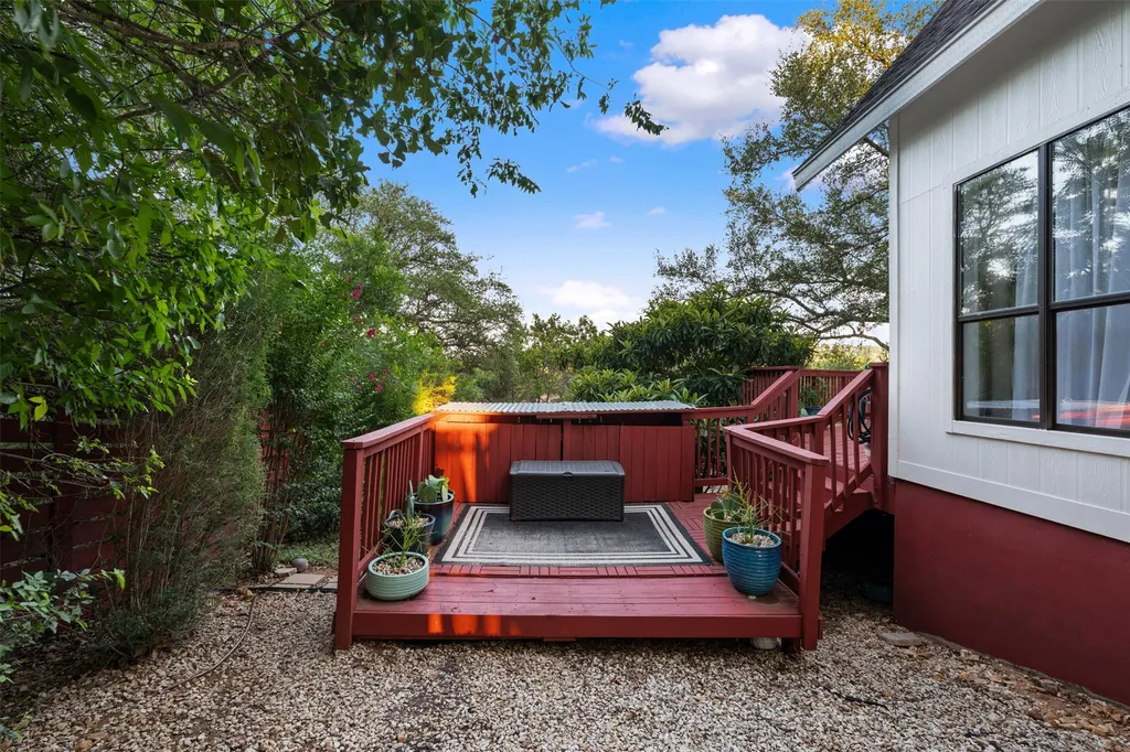 1204 Summit Edge Drive Austin TX 78732