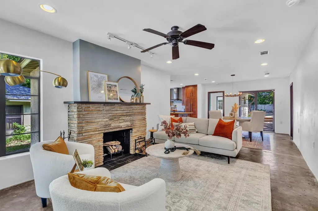 1208 Fairwood Road Austin TX 78722