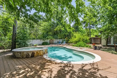 1208 Fairwood Road Austin TX 78722