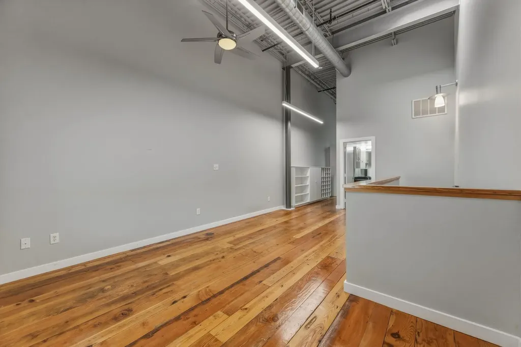 1305 E 6th Street Austin TX 78702