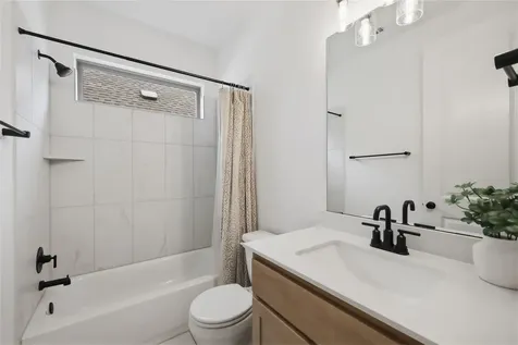 6717 Liberty Grotto Court Jonestown TX 78645