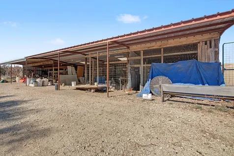 16588 N Us Highway 281 Highway Lampasas TX 76550