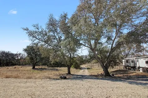 16588 N Us Highway 281 Highway Lampasas TX 76550