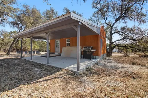 16588 N Us Highway 281 Highway Lampasas TX 76550